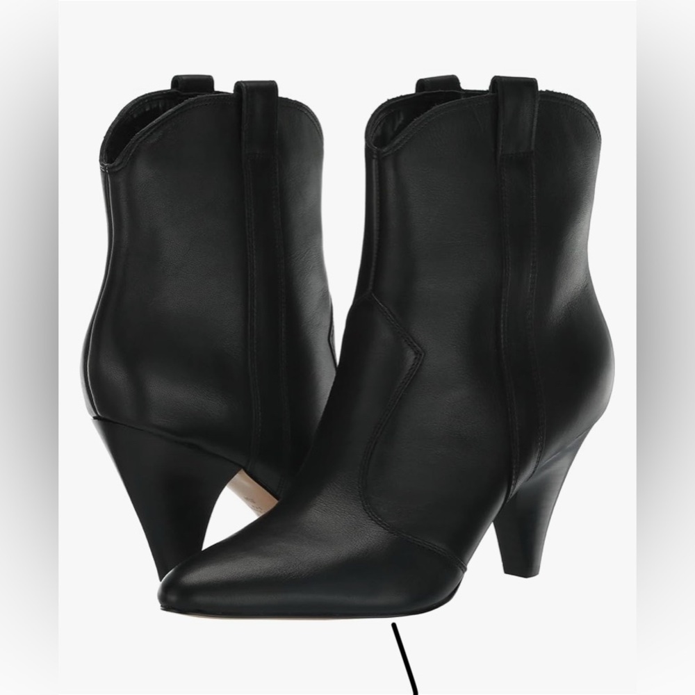 Marc Fisher Carissa Heeled Western‎ Bootie Size 8